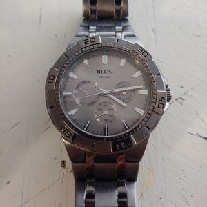 Relic Watch